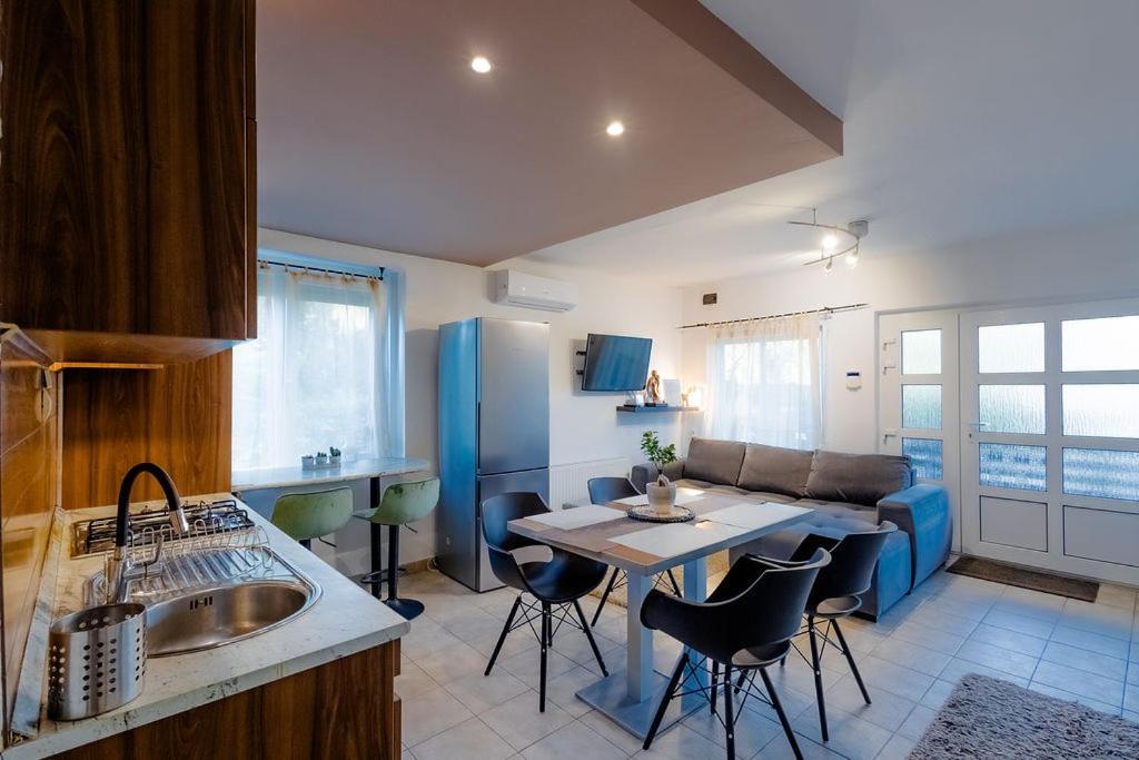 Fatima Apartman Siofok Exterior photo